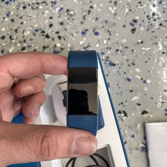 Fitbit Charge 2 Wristband Activity Tracker - Wrist Band - Blue Used - Picture 5 of 8